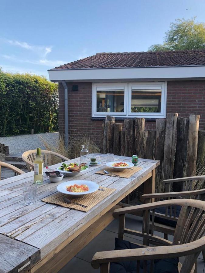 Kust-, Fiets-, Wandel-, Rust- & Cultuurlocatie Villa Castricum Exteriör bild